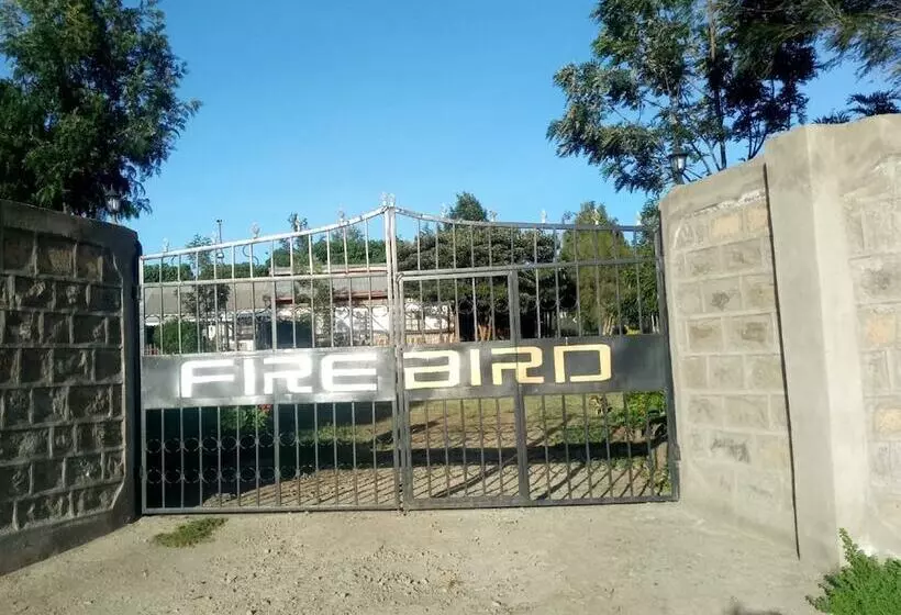 تختخواب و صبحانه Firebird Inn