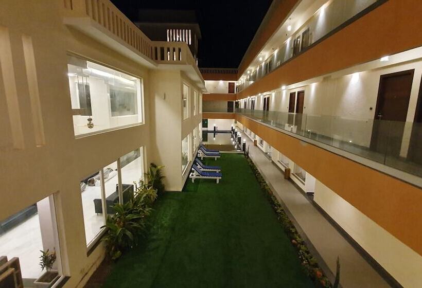 酒店 Regenta Central North Goa, Arpora