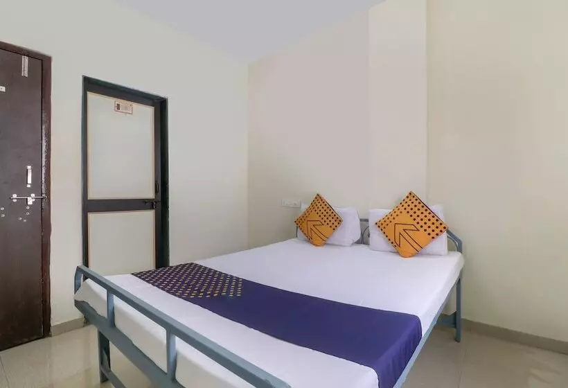 ホテル Spot On 37095 Sai Sidhi Lodge