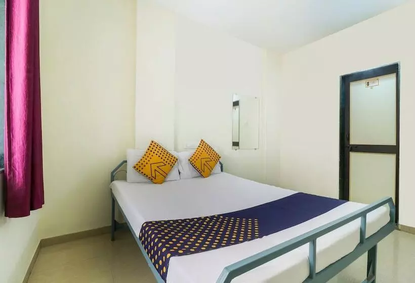 ホテル Spot On 37095 Sai Sidhi Lodge