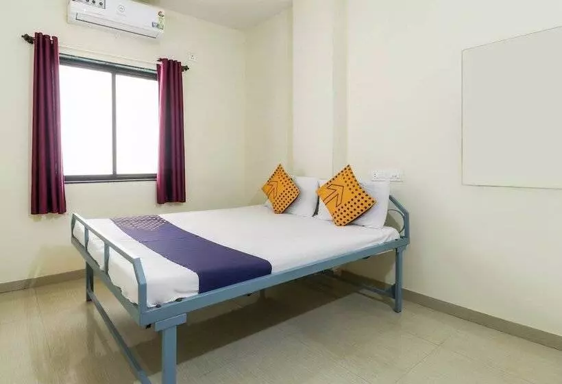 ホテル Spot On 37095 Sai Sidhi Lodge
