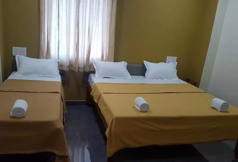 Hotelli Blue Crystal Lodge