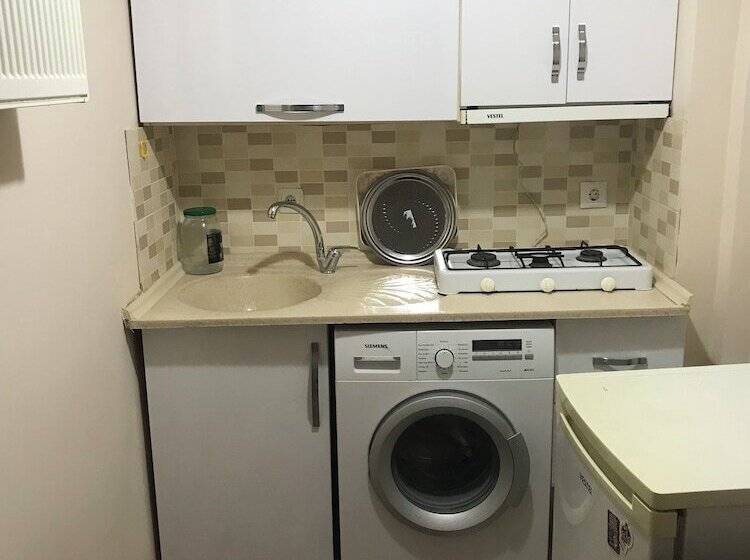 Karabina Eylül Apart