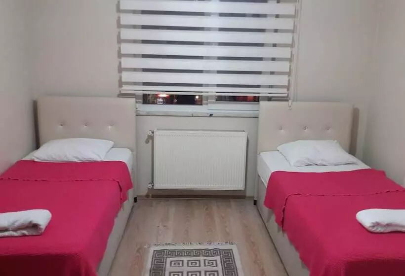 Karabina Eylül Apart