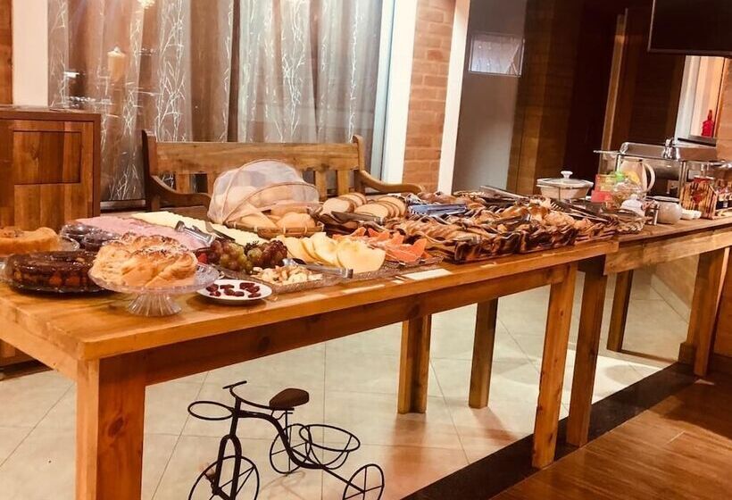 פנסיון Pousada D'avilas