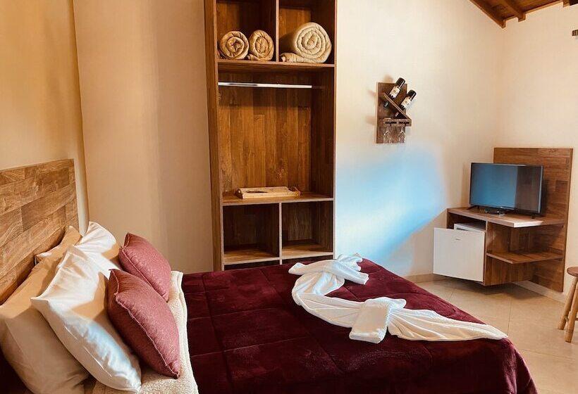 פנסיון Pousada D'avilas