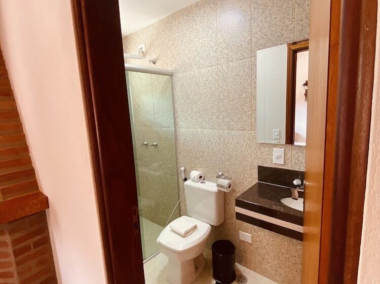 פנסיון Pousada D'avilas