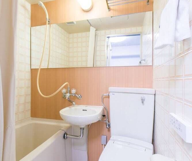 בית מלון כפרי Hiroshima Base