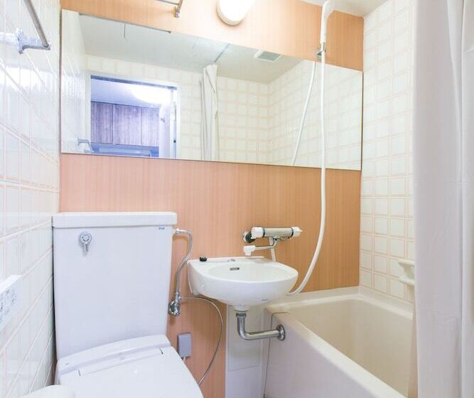 בית מלון כפרי Hiroshima Base