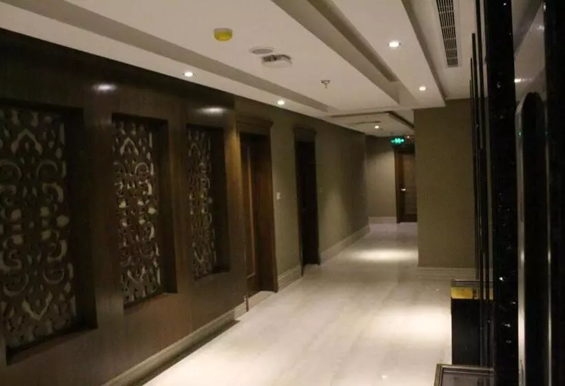 Hotelli Lamar Albait