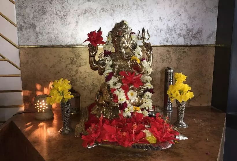 Hotelli K3 Club Residency