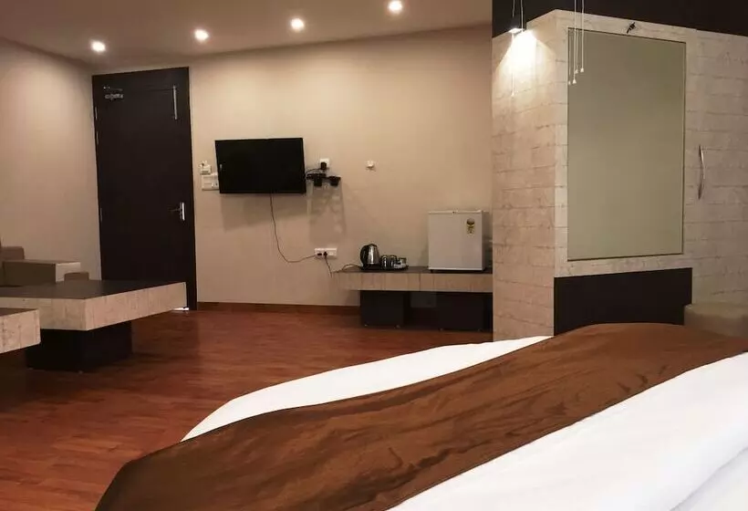 Hotelli K3 Club Residency