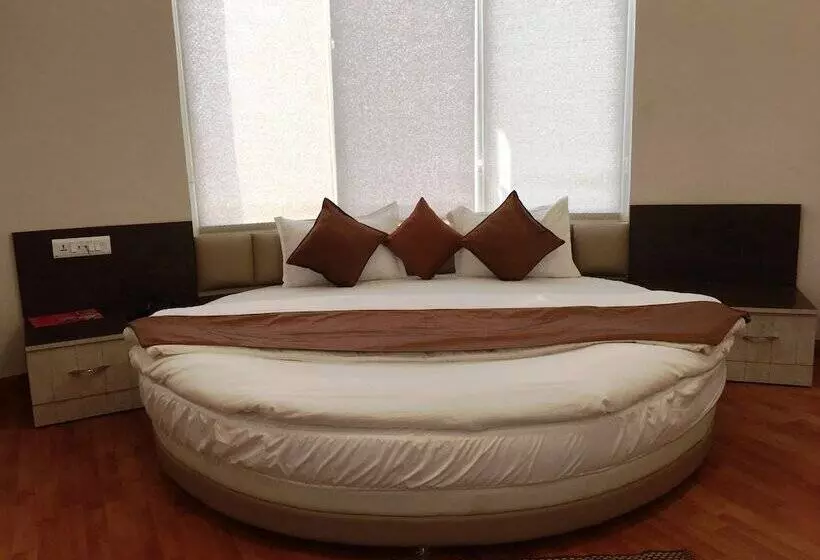 Hotelli K3 Club Residency