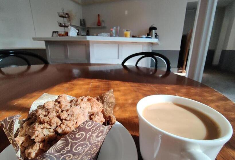 פנסיון Oneida Community Mansion House