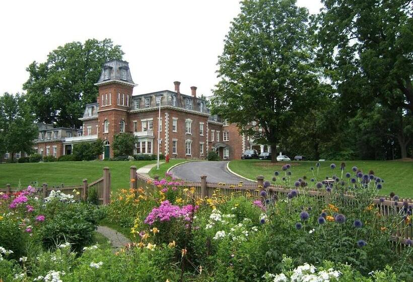 פנסיון Oneida Community Mansion House