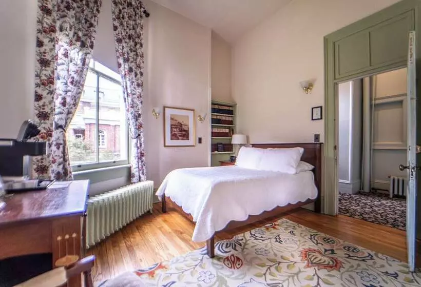 Majatalo Oneida Community Mansion House