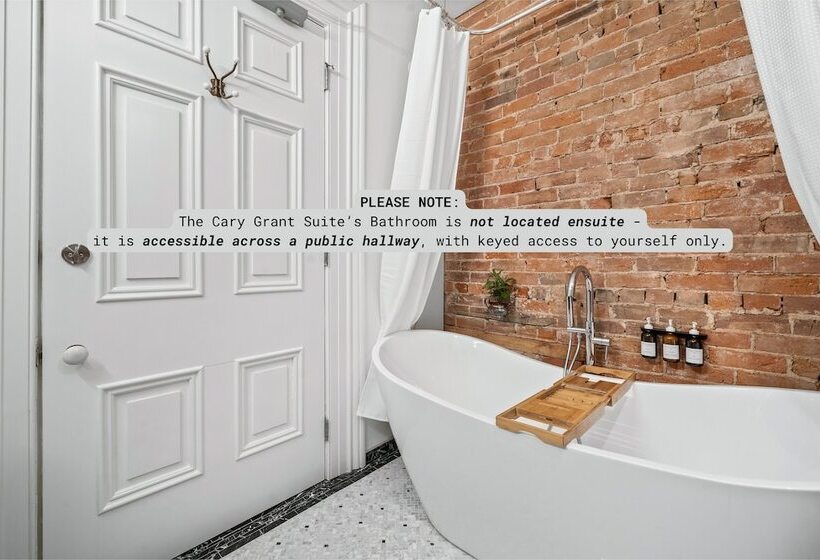 פנסיון The Cape