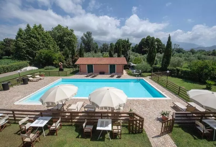 تختخواب و صبحانه Relais Villa Isabel