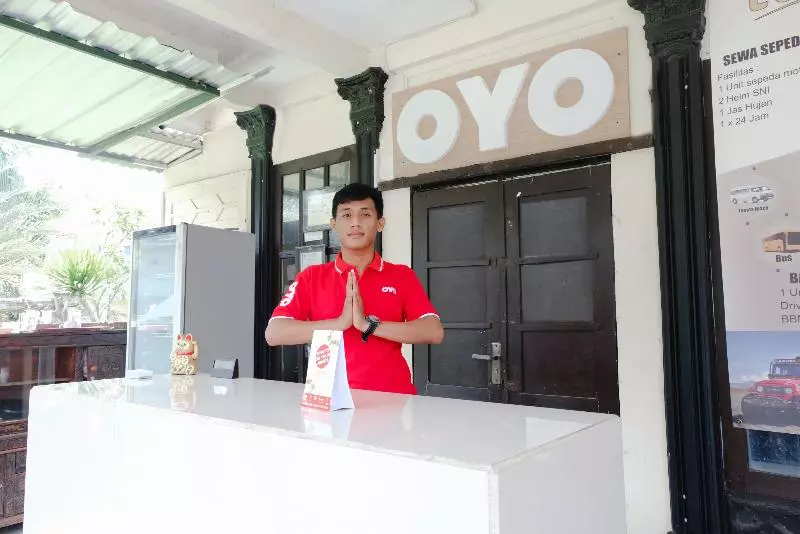 Hotel Oyo 668 Lovina Inn