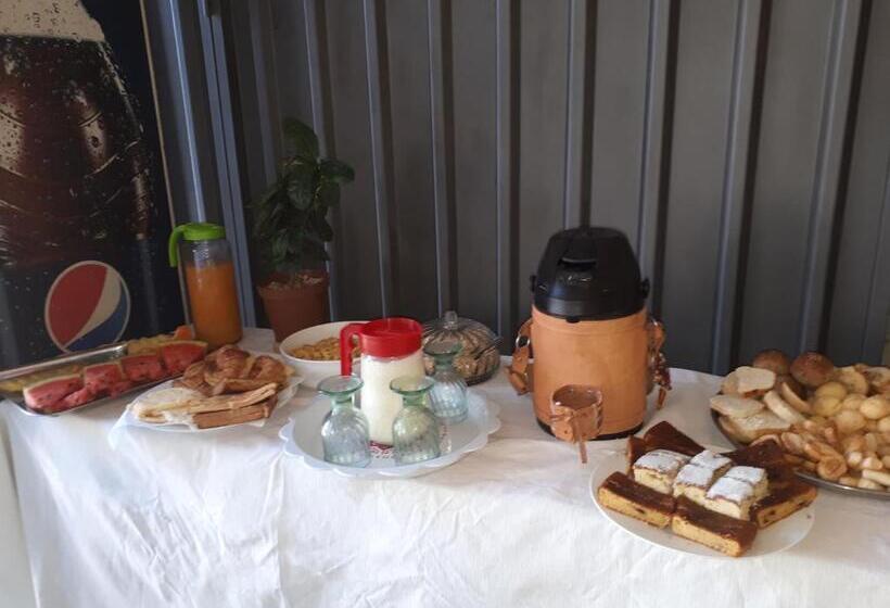 پانسیون Tu Casa