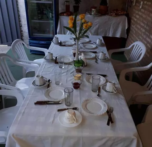 پانسیون Tu Casa