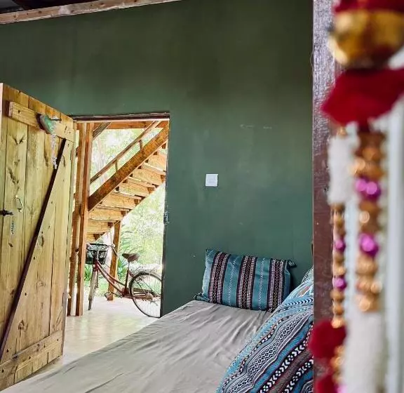 Aamiaismajoitus (B&B) Mawingu Lodge