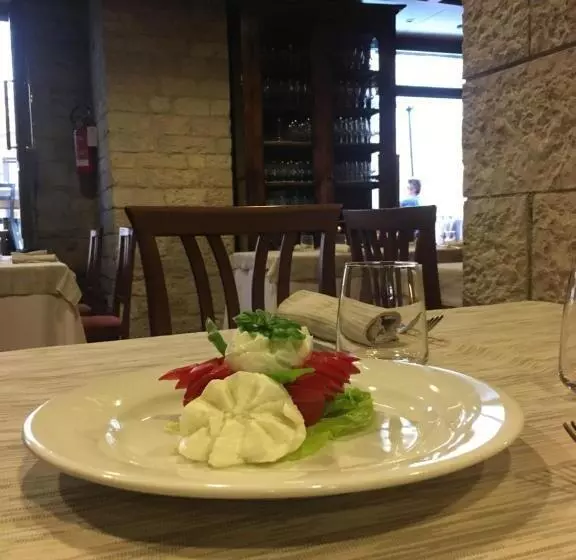 ホテル Dei Consoli