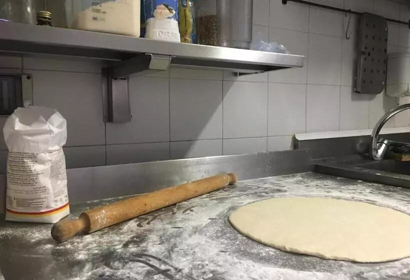 ホテル Dei Consoli