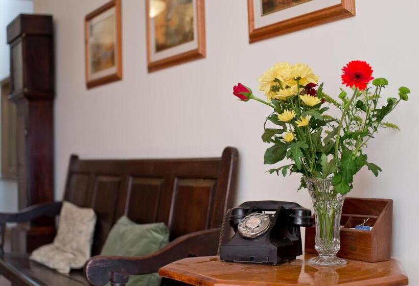 צימר The Larches Ledbury