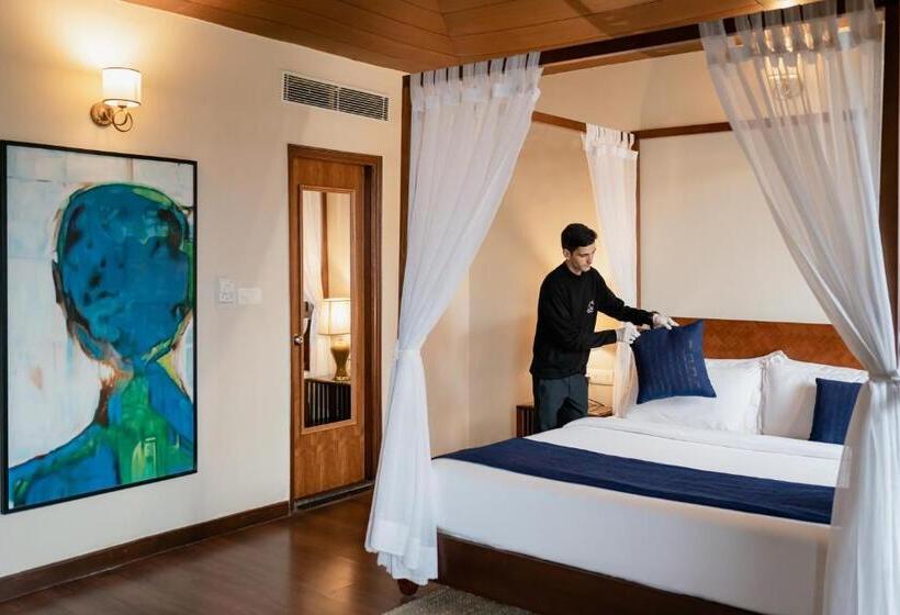 酒店 Larisa Shimla