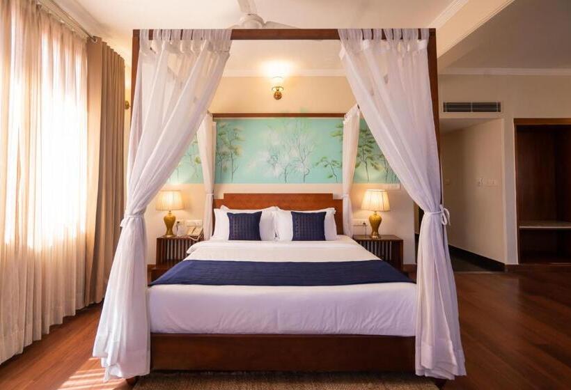 酒店 Larisa Shimla