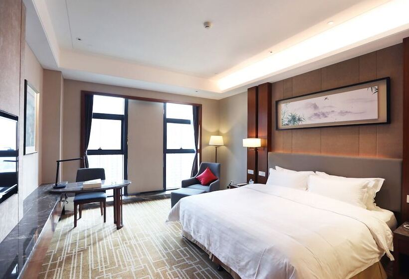 Hotel Ramada By Wyndham Wuhan Hanyang