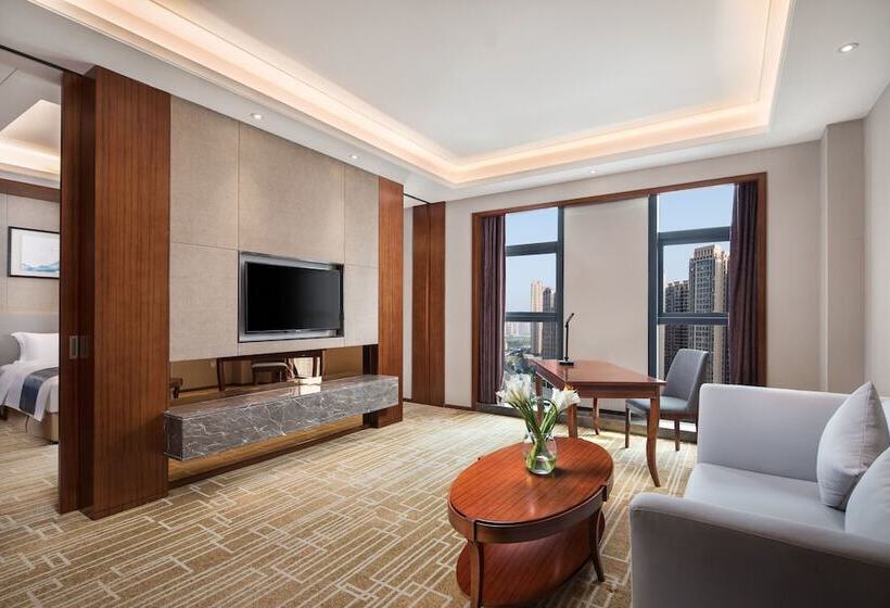 Hotel Ramada By Wyndham Wuhan Hanyang