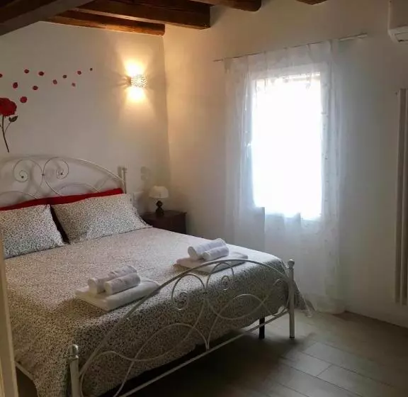 پانسیون La Corte Di Rosa