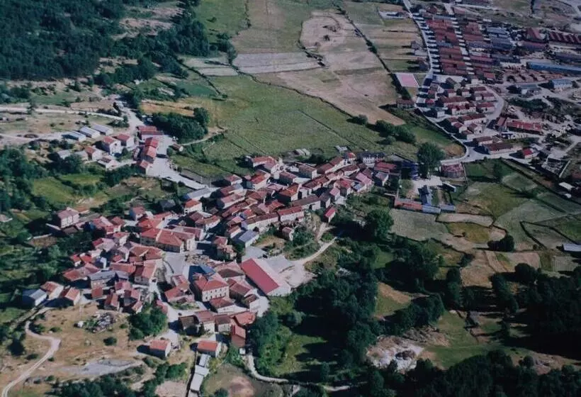 Retkeilymaja Rural Del Médico