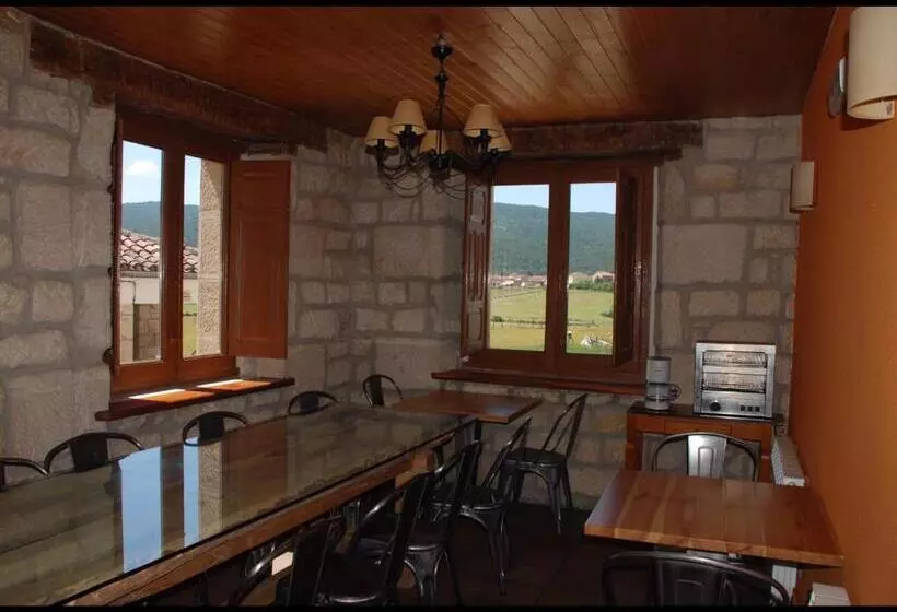 Retkeilymaja Rural Del Médico