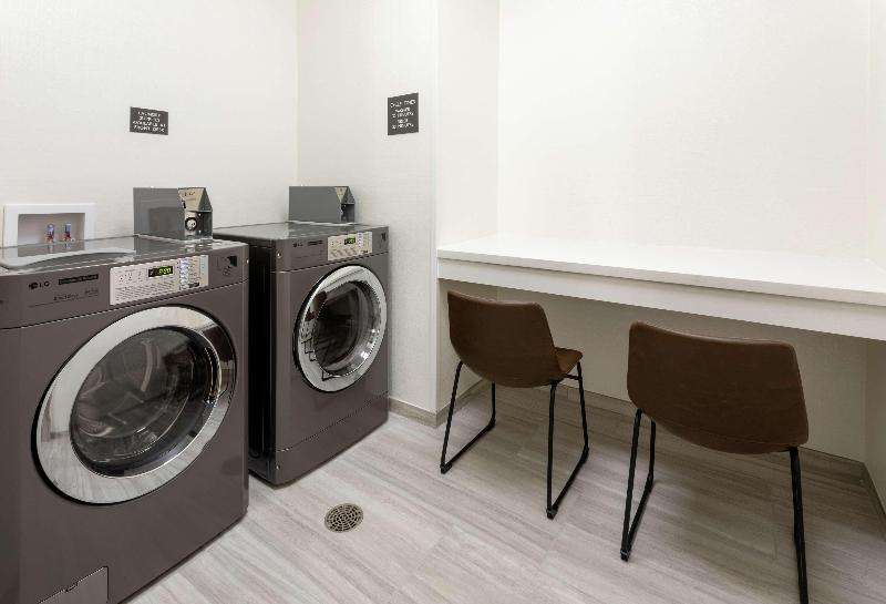 فندق Hilton Garden Inn St. Cloud