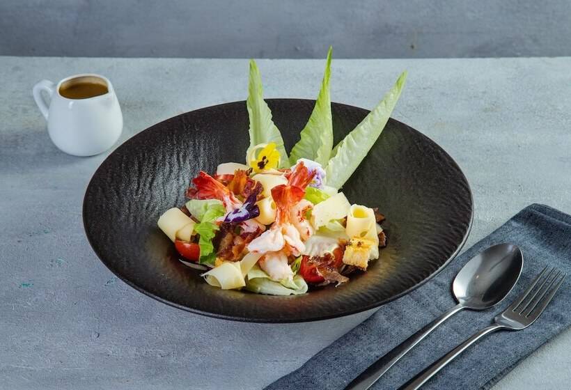 هتل The Oriental Jade