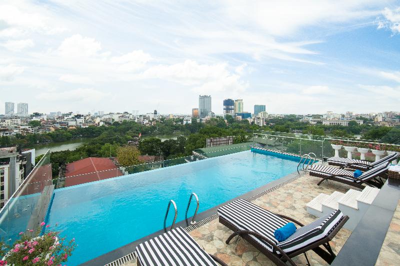 هتل The Oriental Jade