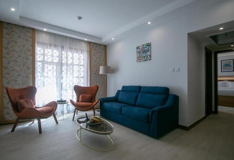 Le Bosphorus Hotel   Waqf Safi