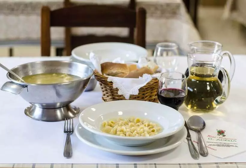 Dona Adelia Hotel E Restaurante