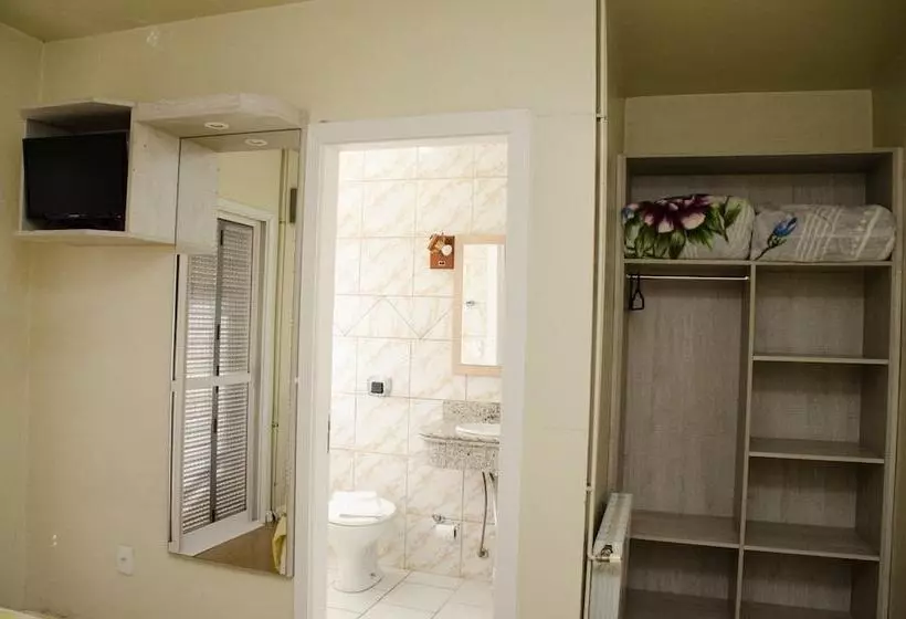 Dona Adelia Hotel E Restaurante