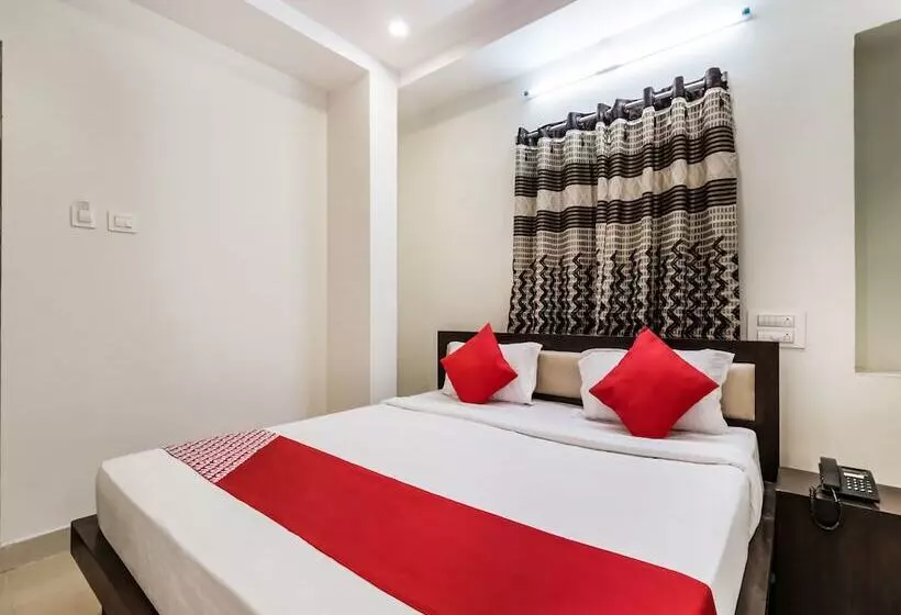 Hotelli Oyo 29000 Srk Inn