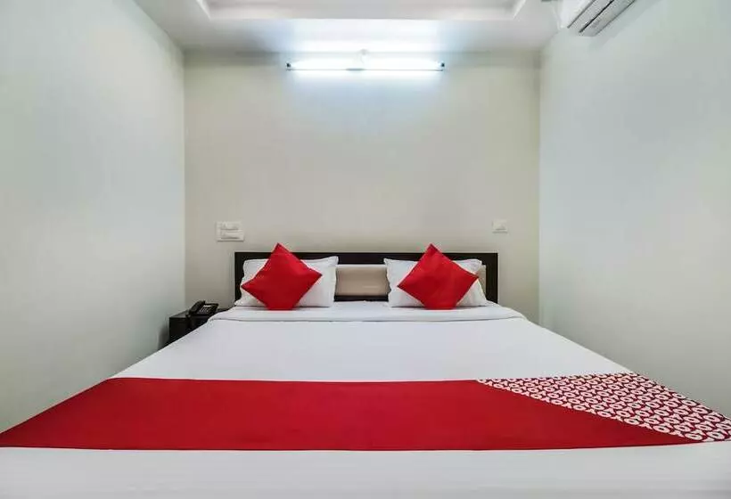 Hotelli Oyo 29000 Srk Inn