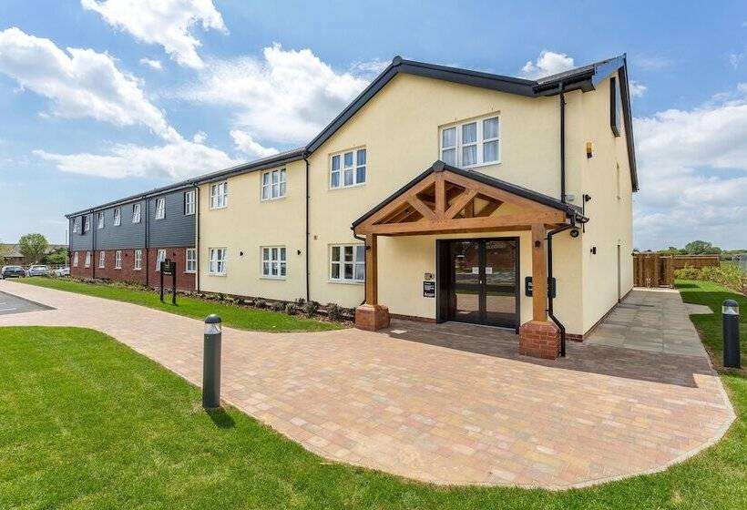 Hotel Smugglers Cove, Clacton On Sea By Marston's Inns