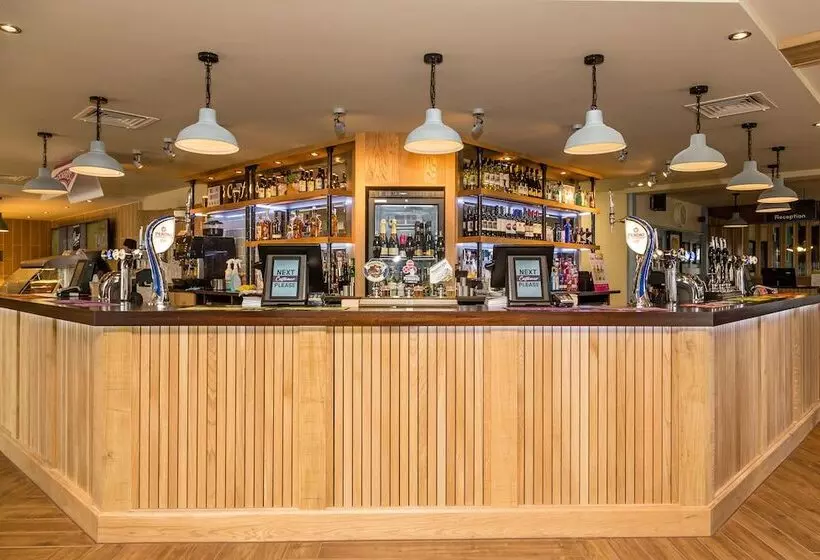 Hotel Smugglers Cove, Clacton On Sea By Marston's Inns