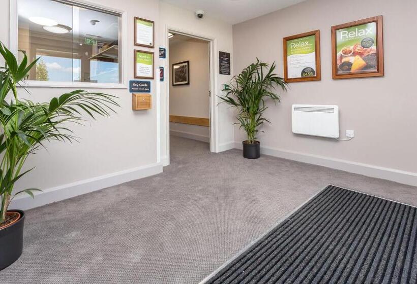 Hotel Smugglers Cove, Clacton On Sea By Marston's Inns