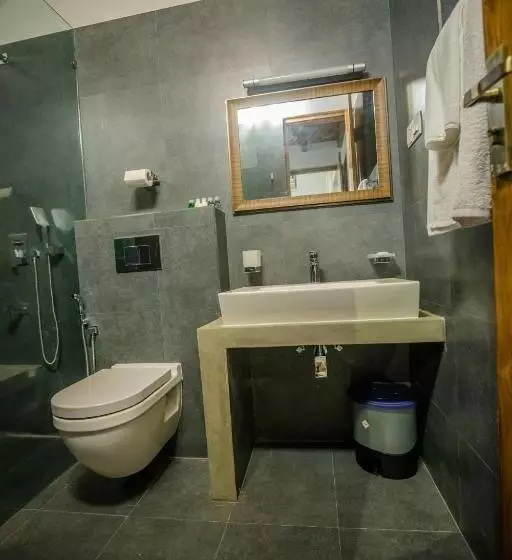 تختخواب و صبحانه Bhagi House