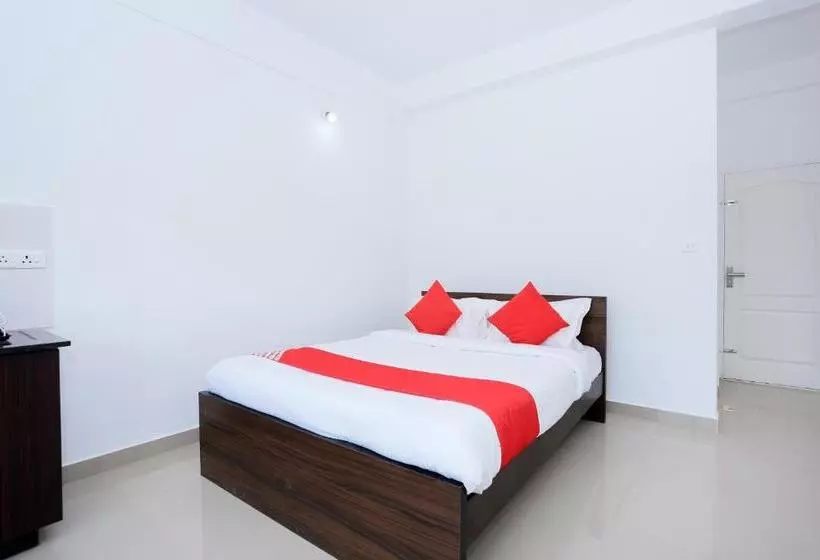 ホテル Flagship 30431 Camp Mars Apartments