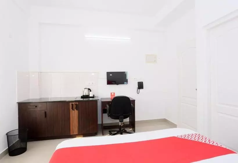 ホテル Flagship 30431 Camp Mars Apartments